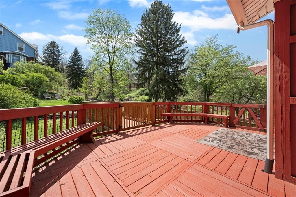 508 Cascade Road Pittsburgh, PA 15221 - Photo 39 of 46 a view of balcony with wooden floor and fence