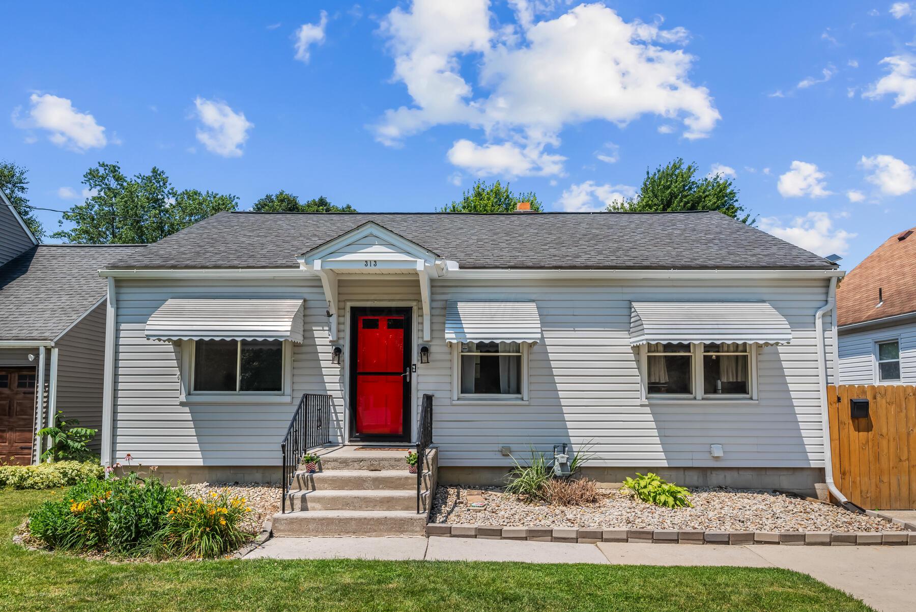 313 Reed Avenue Marion, OH 43302 - Photo 2 of 27 1-web-or-mls-313 Reed Ave-101