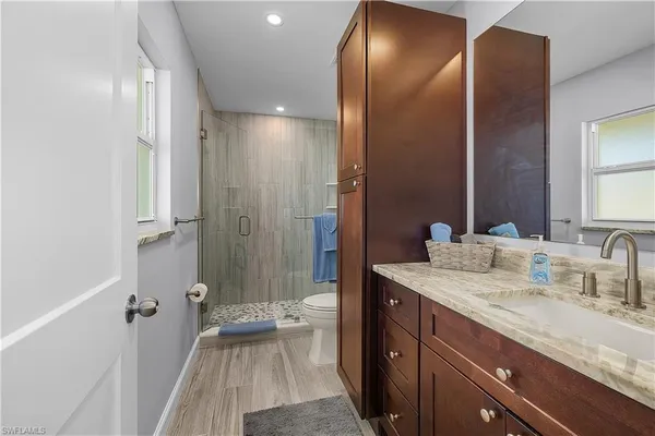 $4,500 | 2 Fairview Boulevard, Fort Myers Beach, FL 33931
