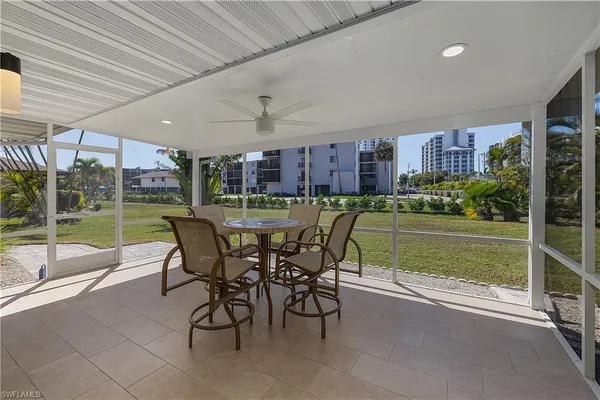 $4,500 | 2 Fairview Boulevard, Fort Myers Beach, FL 33931