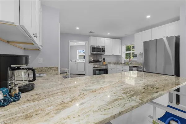 $4,500 | 2 Fairview Boulevard, Fort Myers Beach, FL 33931