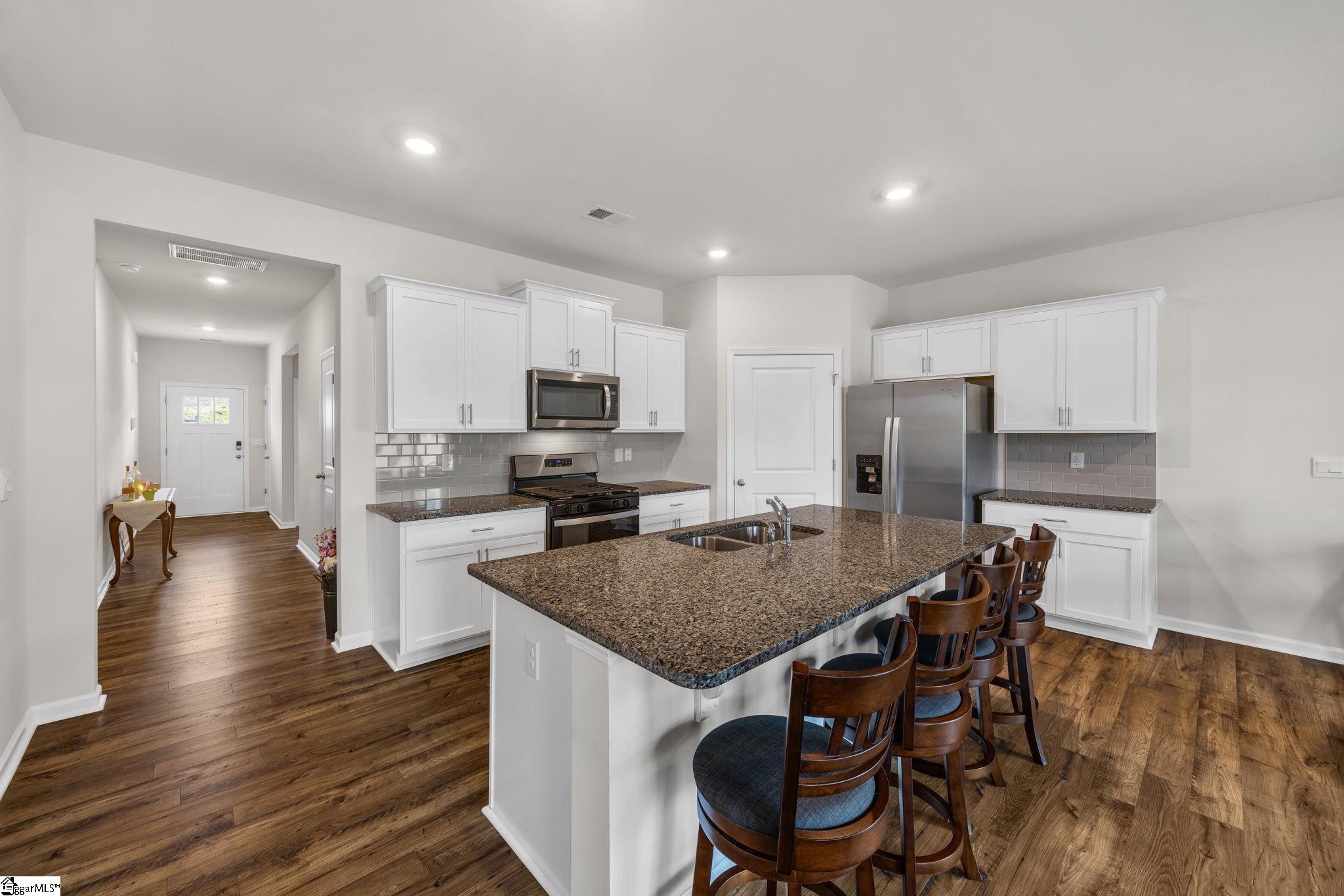 16 Oak Edge Lane Greer, SC 29651 - Photo 12 of 40