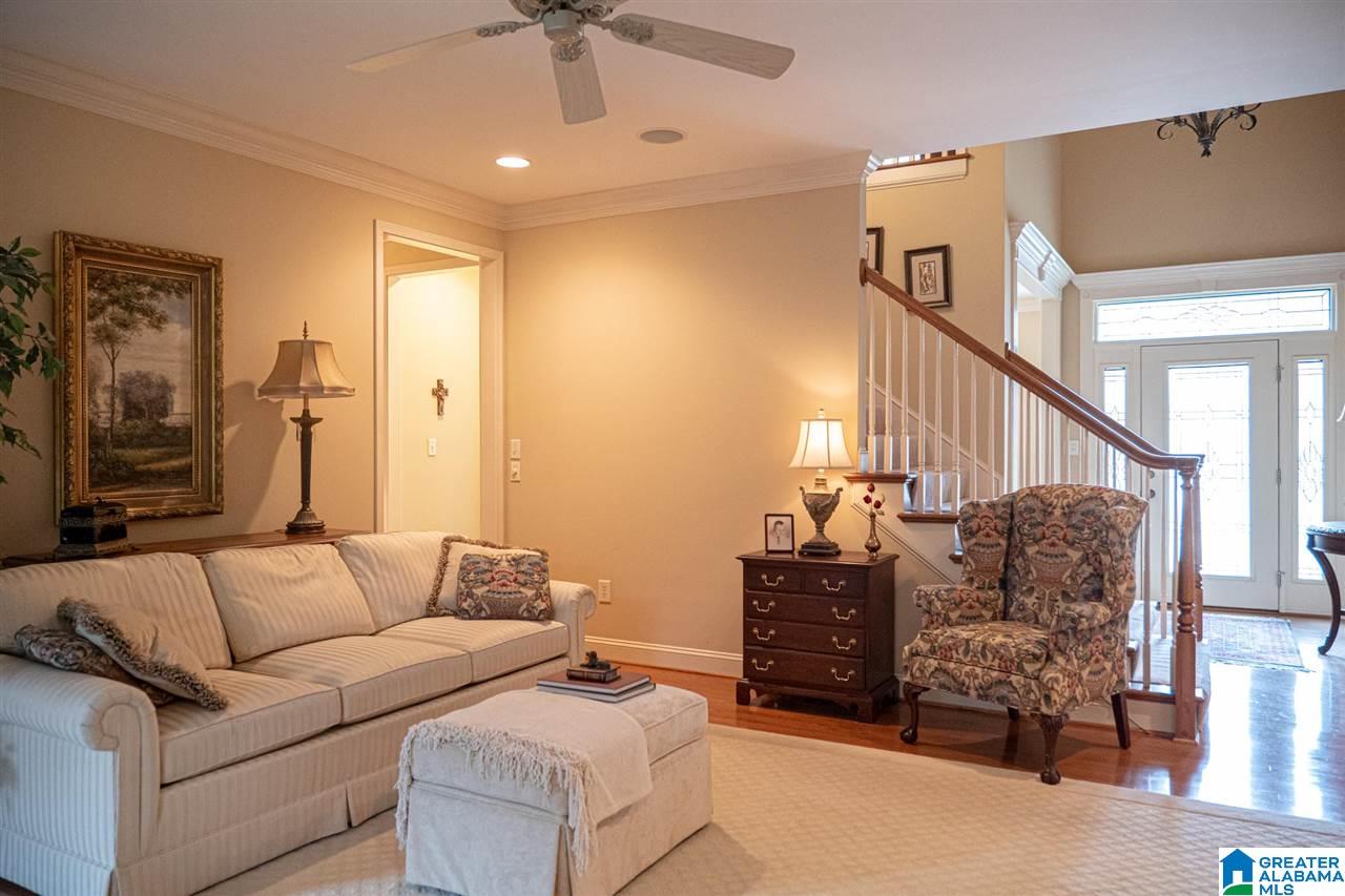 628 Willow Crest Road Birmingham, AL 35226 - Photo 9 of 38