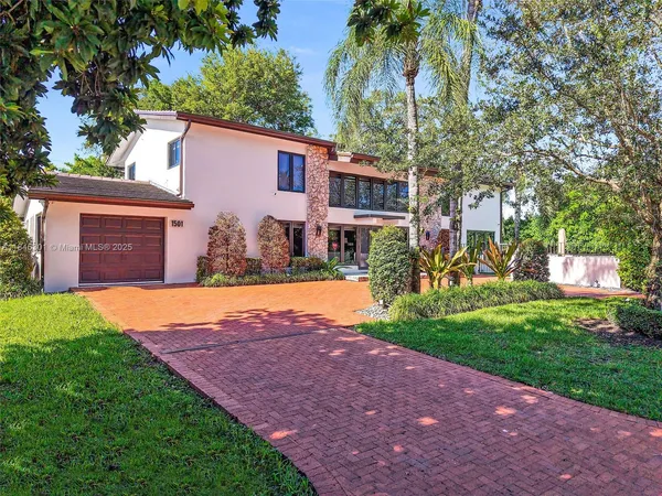 $2,550,000 | 1501 Algardi Avenue, Coral Gables, FL 33146