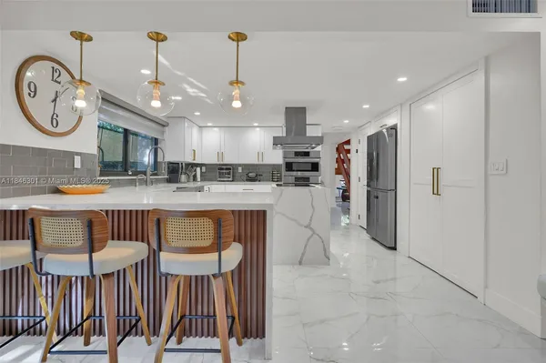$2,550,000 | 1501 Algardi Avenue, Coral Gables, FL 33146