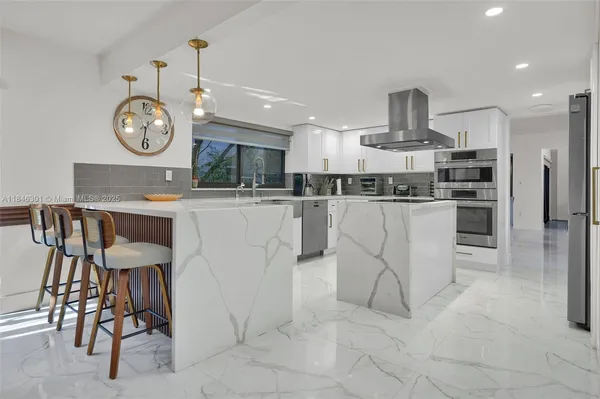 $2,550,000 | 1501 Algardi Avenue, Coral Gables, FL 33146