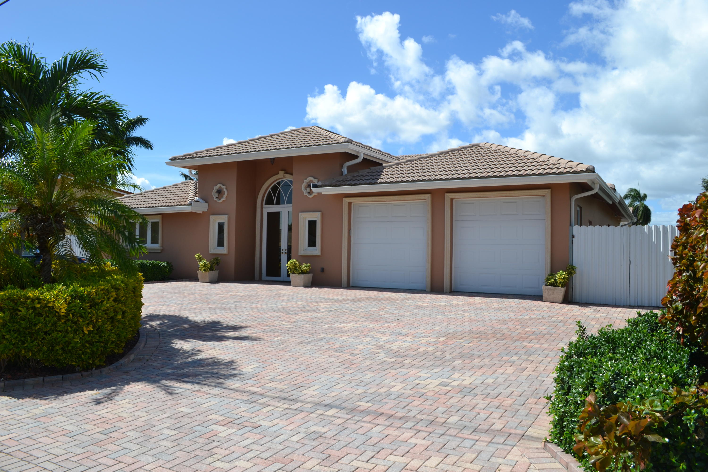 1325 Southwest 4th Avenue Boca Raton, FL 33432 - Photo 1 of 40 Front Exterior