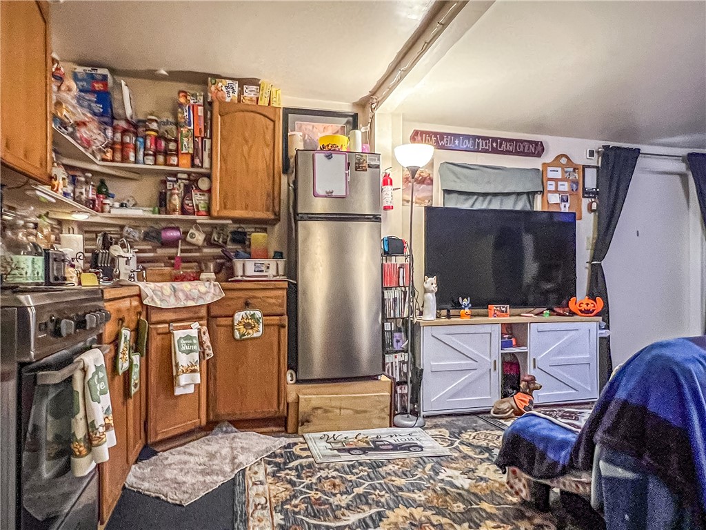 153 Main Street Delhi, NY 13753 - Photo 9 of 30 Rear apartment - 1 Bedroom