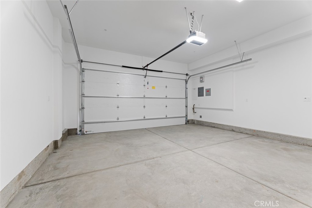 181 Hollyleaf Lake Forest, CA 92630 - Photo 18 of 36 a view of a garage