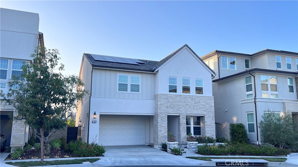 181 Hollyleaf Lake Forest, CA 92630 - Photo 36 of 36 a front view of a house with garden