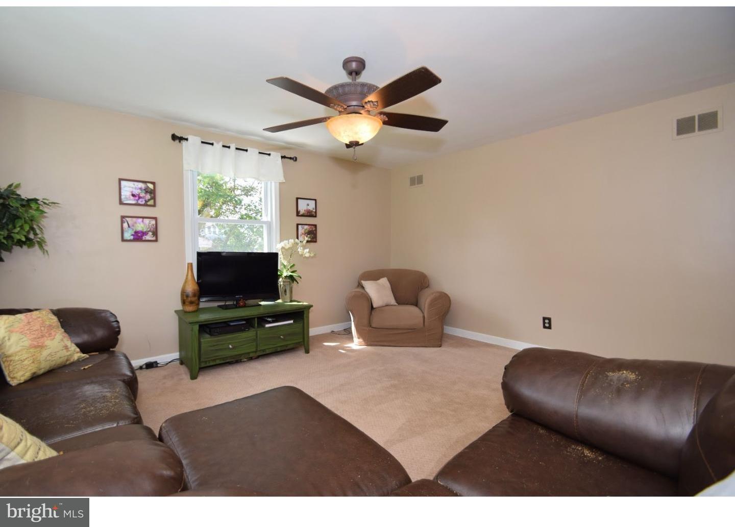 229 North Ridge Avenue Ambler, PA 19002 - Photo 3 of 25 Living Room
