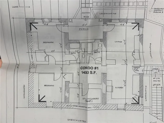 a view of a livingroom with a fireplace