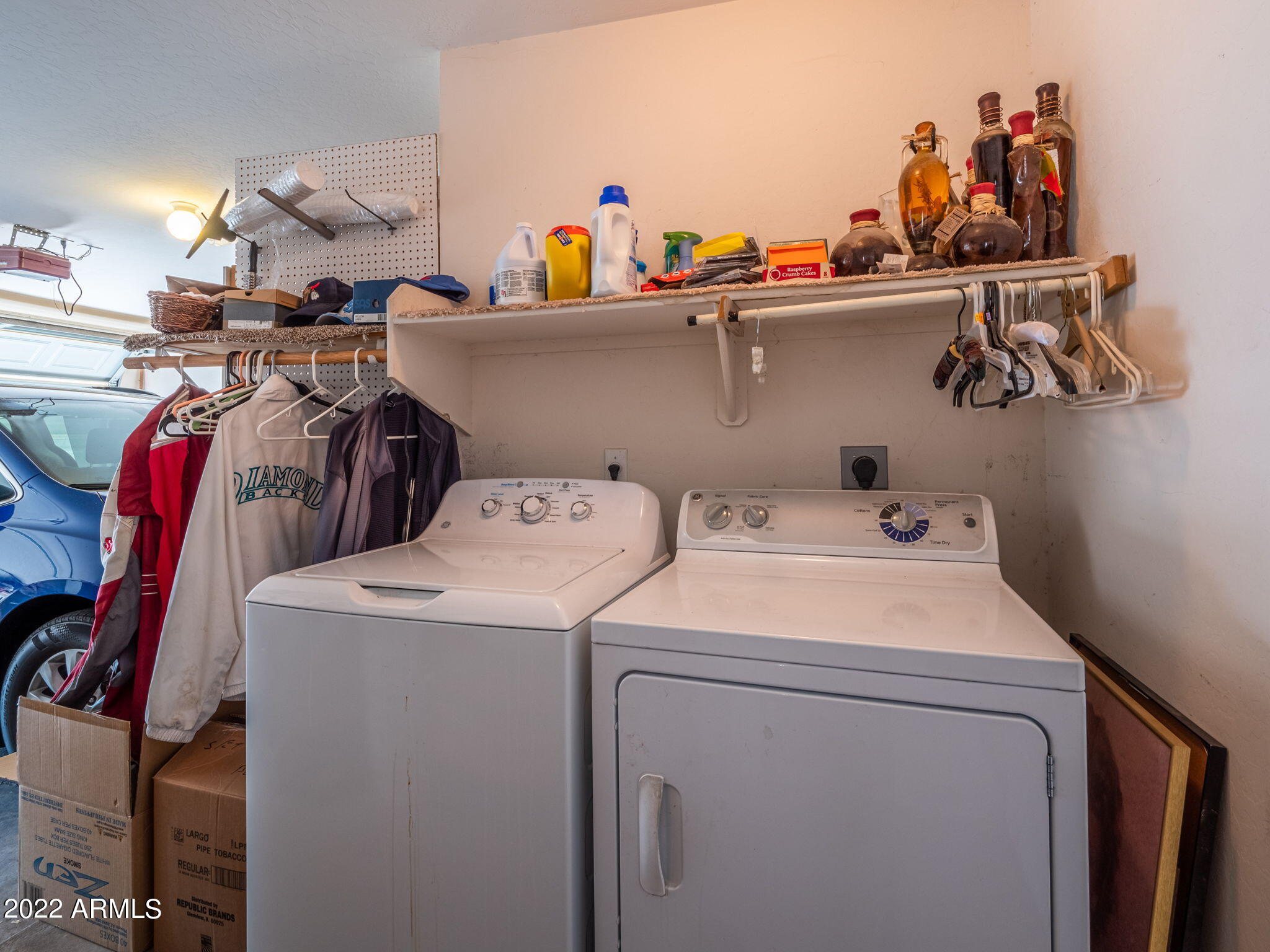 11926 West Bloomfield Road El Mirage, AZ 85335 - Photo 26 of 31 laundry