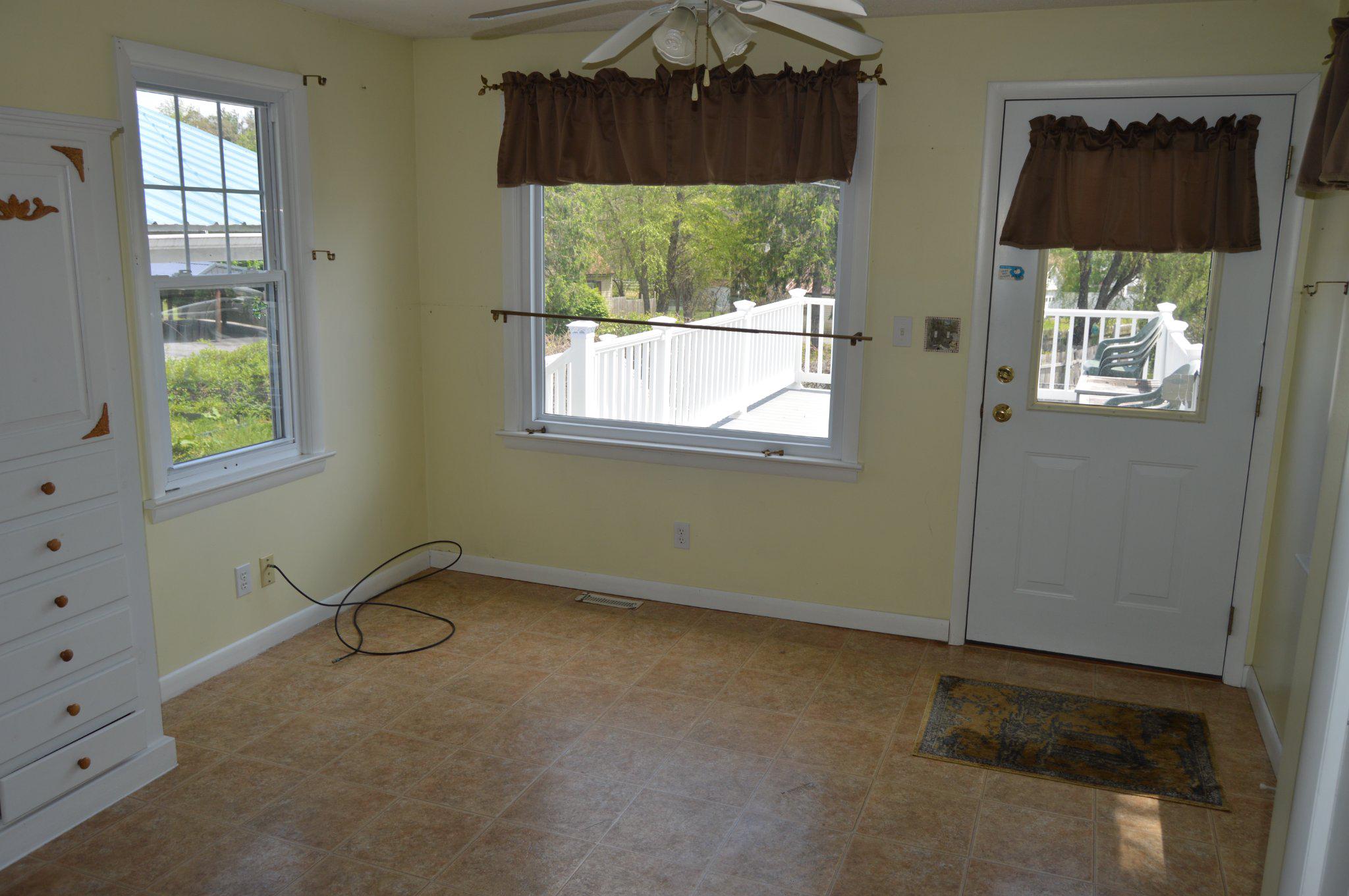 3225 Cold Springs Road Huntingdon, PA 16652 - Photo 20 of 40 an empty room with a window