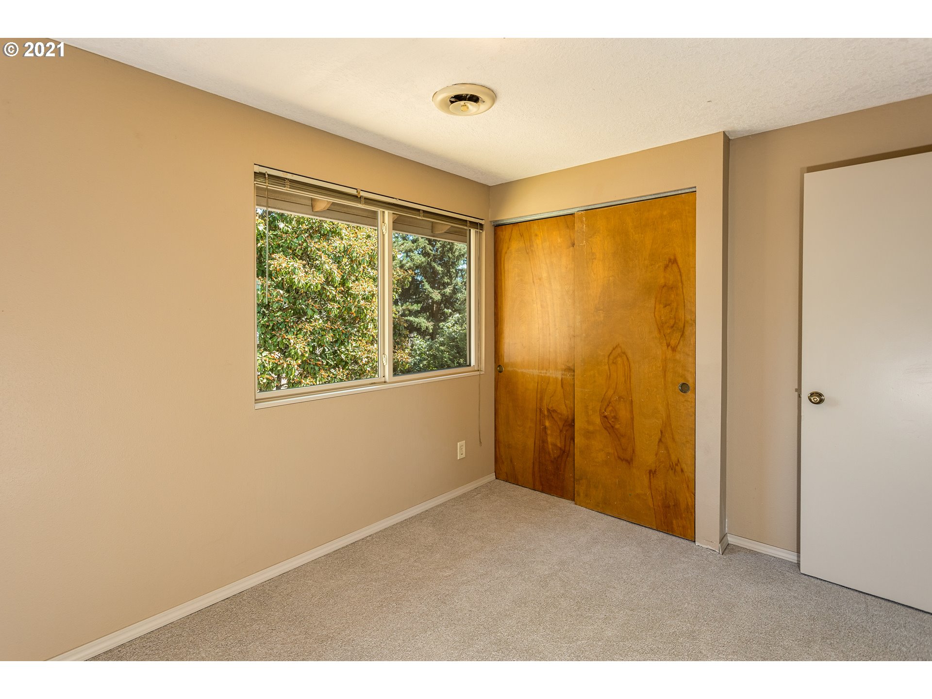 7174 Southwest Linette Way Beaverton, OR 97007 - Photo 15 of 23 Gallery Image 15