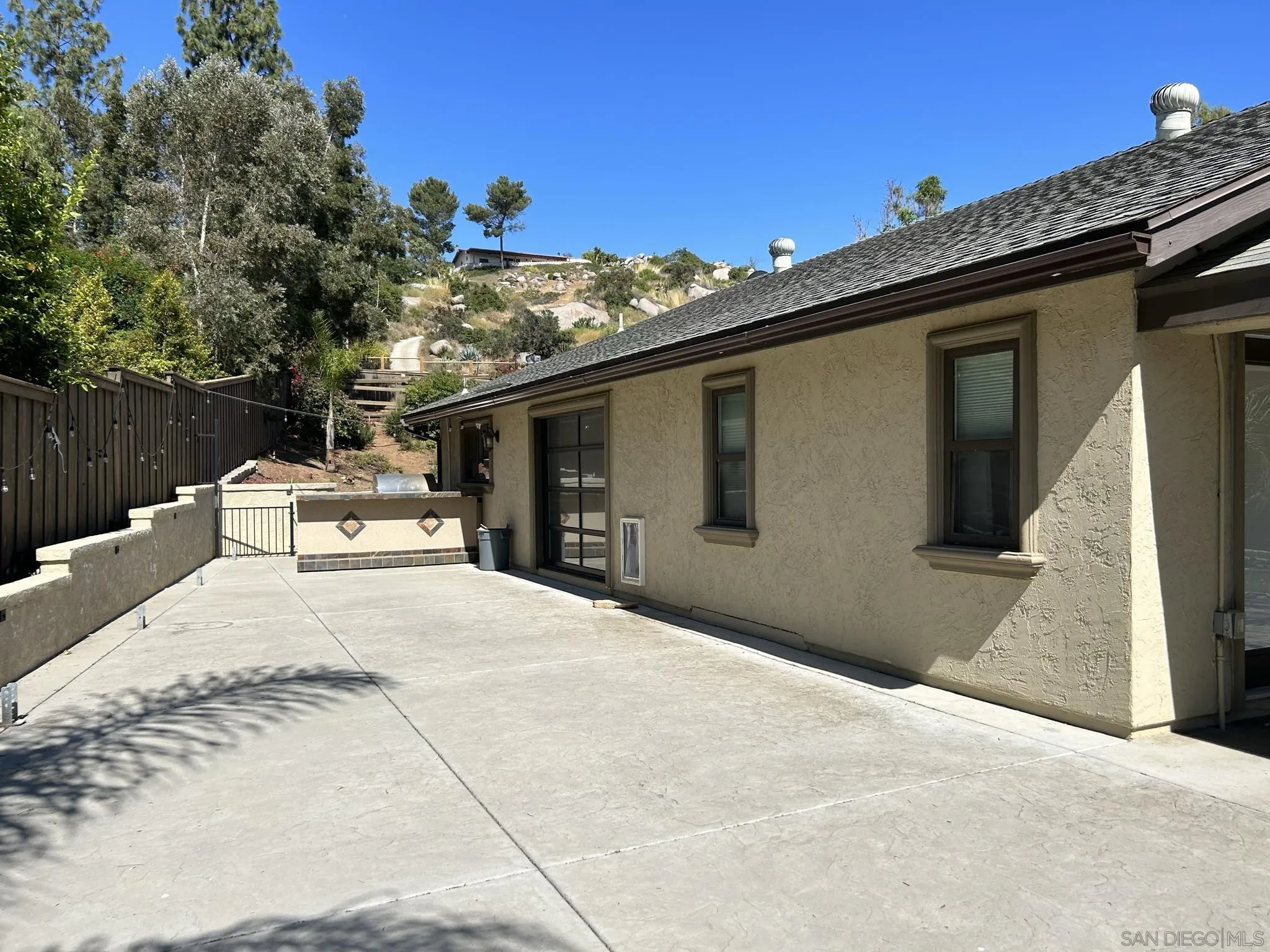 15408 Espola Road Poway, CA 92064 - Photo 10 of 27 a terrace view