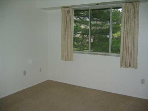 329 Ridge Point Circle, Unit B32 Bridgeville, PA 15017 - Photo 8 of 8 Other.