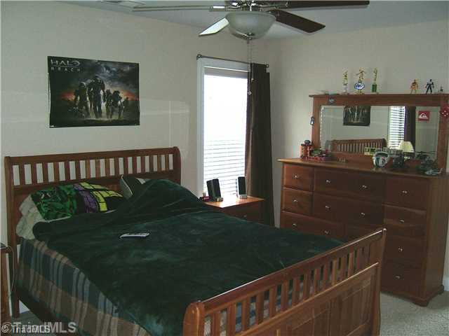 6318 Ridge Haven Road Greensboro, NC 27410 - Photo 12 of 16 3rd Bedroom.