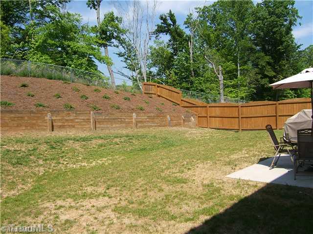 6318 Ridge Haven Road Greensboro, NC 27410 - Photo 15 of 16 Exterior Back.