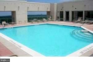 851 North Glebe Road, Unit 1603 Arlington, VA 22203 - Photo 7 of 16 Rooftop Pool
