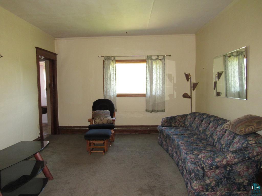 3932 East 8th Street Superior, WI 54880 - Photo 3 of 30