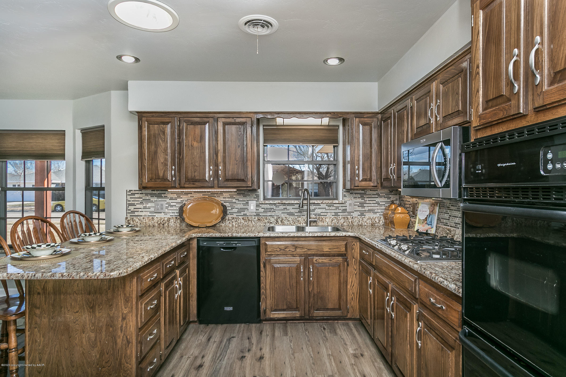 5206 While A Way Road Amarillo, TX 79109 - Photo 12 of 27 Kitchen 2