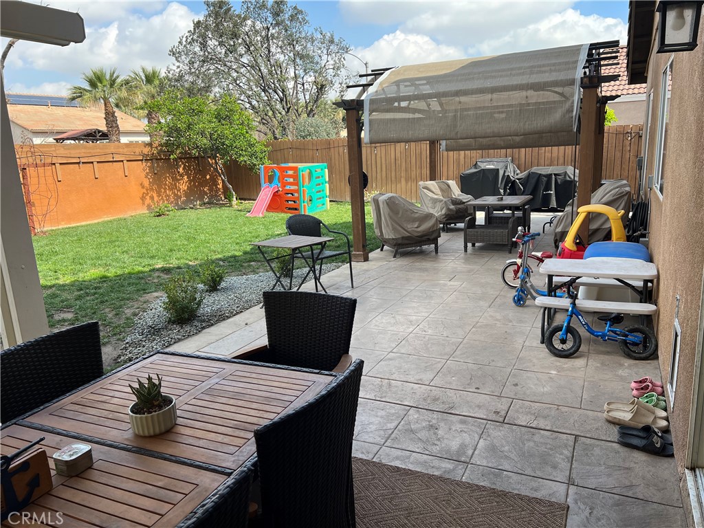 5315 Wenatchee Way Riverside, CA 92509 - Photo 17 of 21