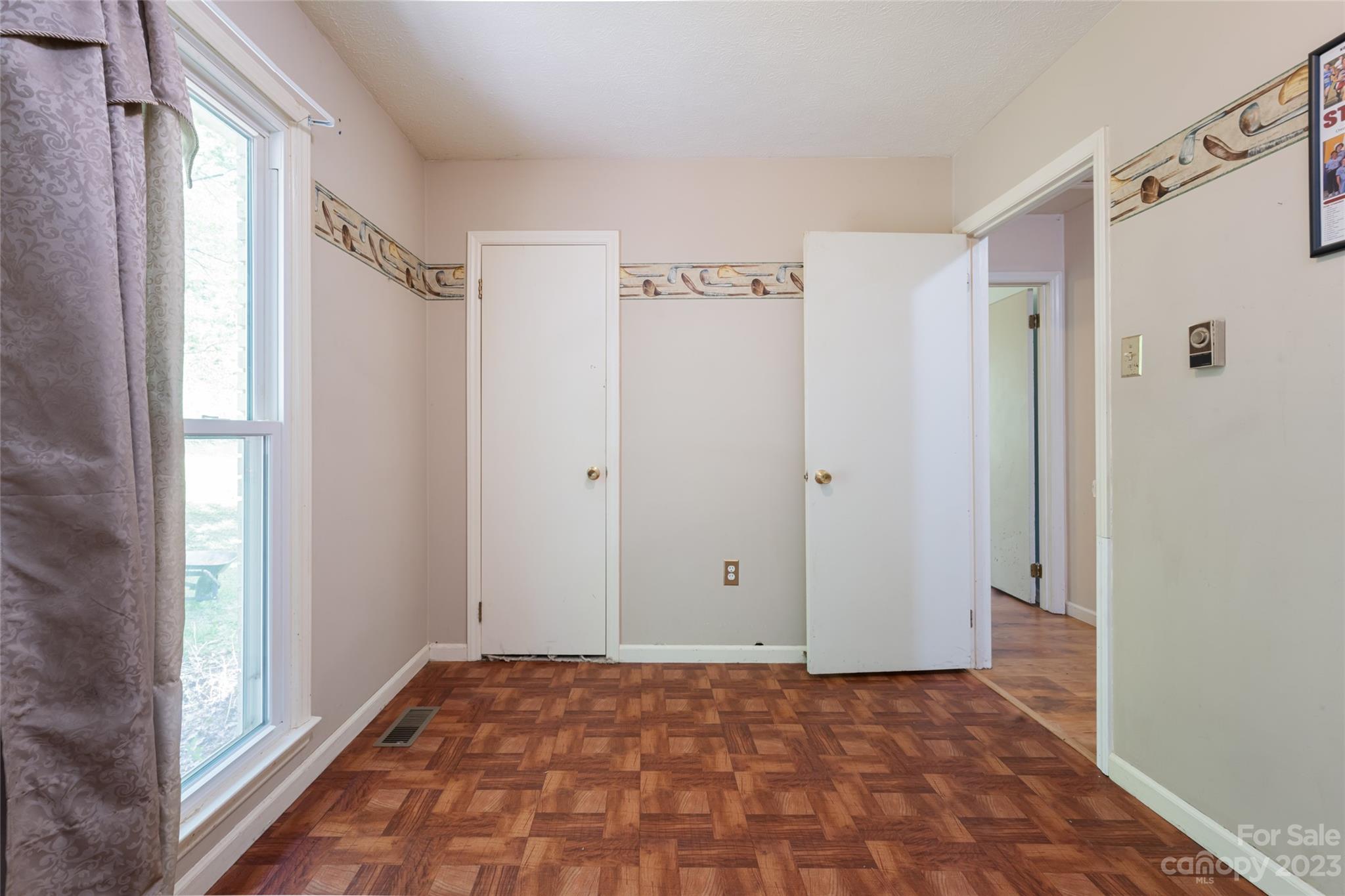 71 Melton Road Candler, NC 28715 - Photo 20 of 35 Gallery Image 20