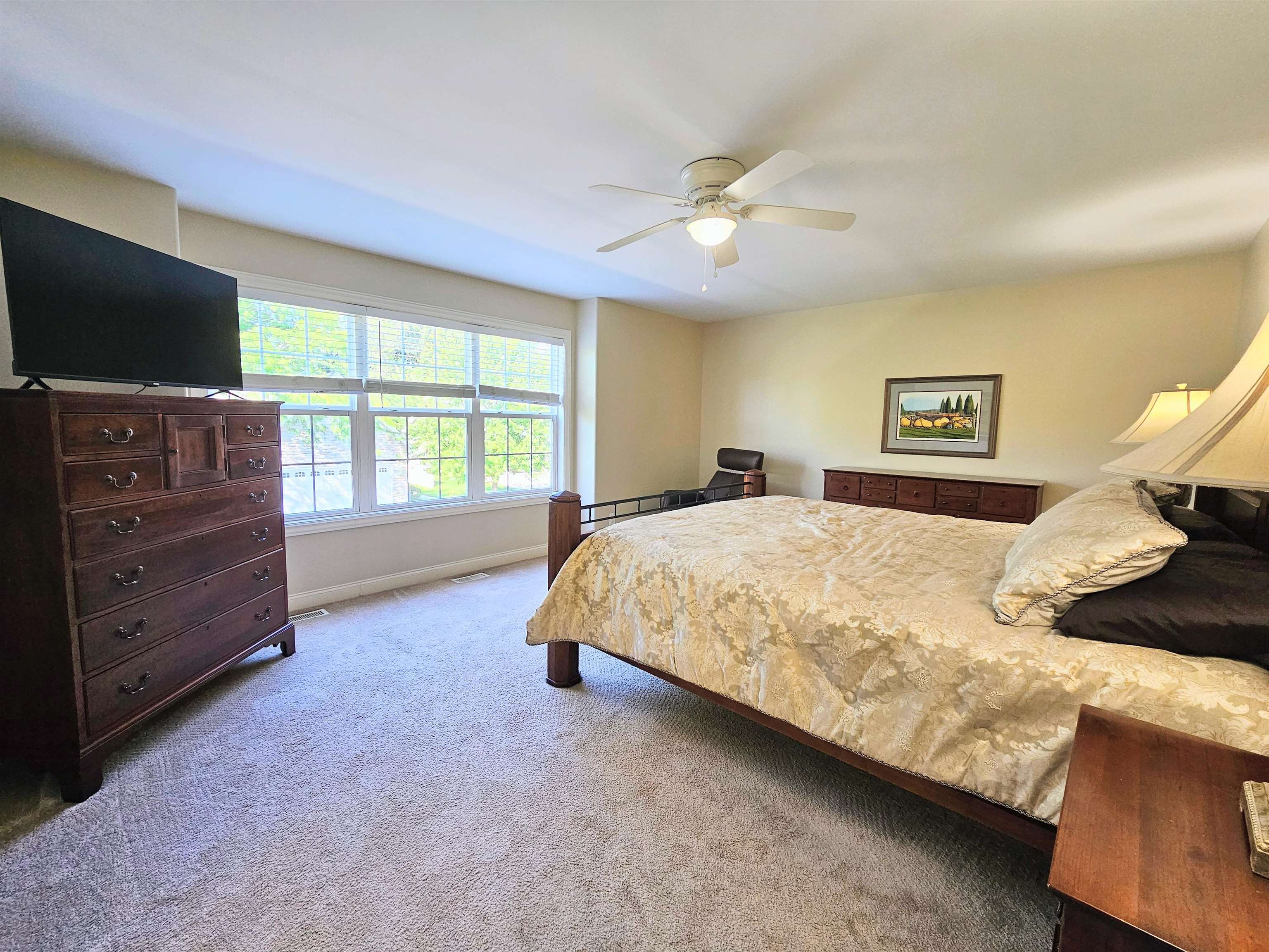 3402 North Bell School Road Rockford, IL 61114 - Photo 16 of 45 Gallery Image 16