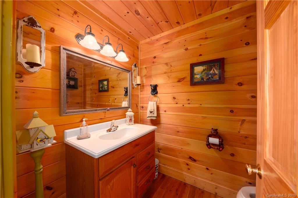 85 Sparkleberry Ridge Waynesville, NC 28785 - Photo 15 of 36 Gallery Image 15