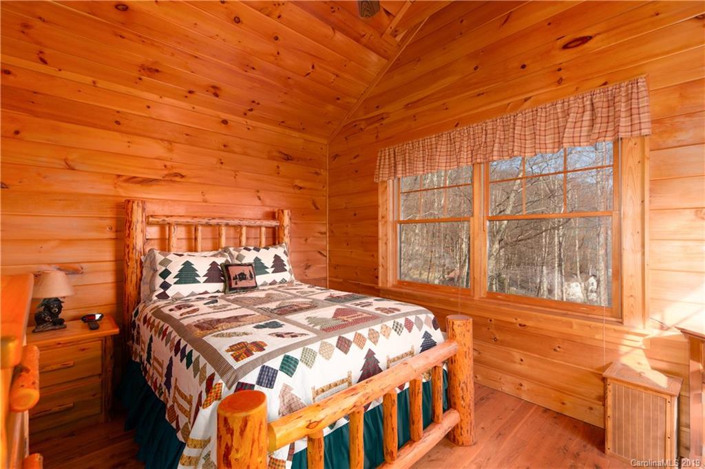 85 Sparkleberry Ridge Waynesville, NC 28785 - Photo 27 of 36 Gallery Image 27