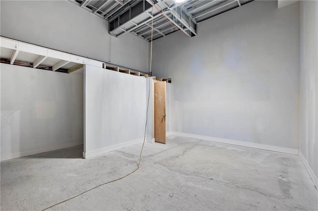 3208 Smallman Street Pittsburgh, PA 15201 - Photo 12 of 17 a view of an empty room