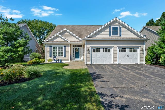 $625,000 | 10 Crest View Drive, Unit 10, Middlefield, CT 06481
