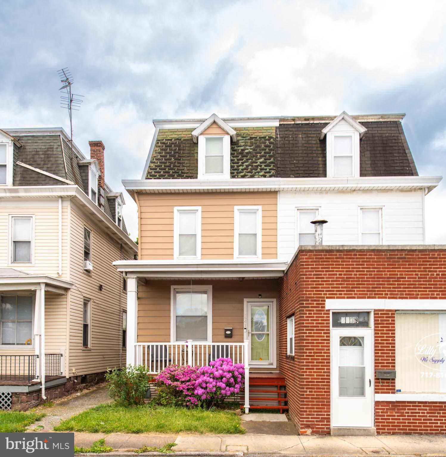 2541 Walnut Street Harrisburg, PA 17103 - Photo 2 of 31