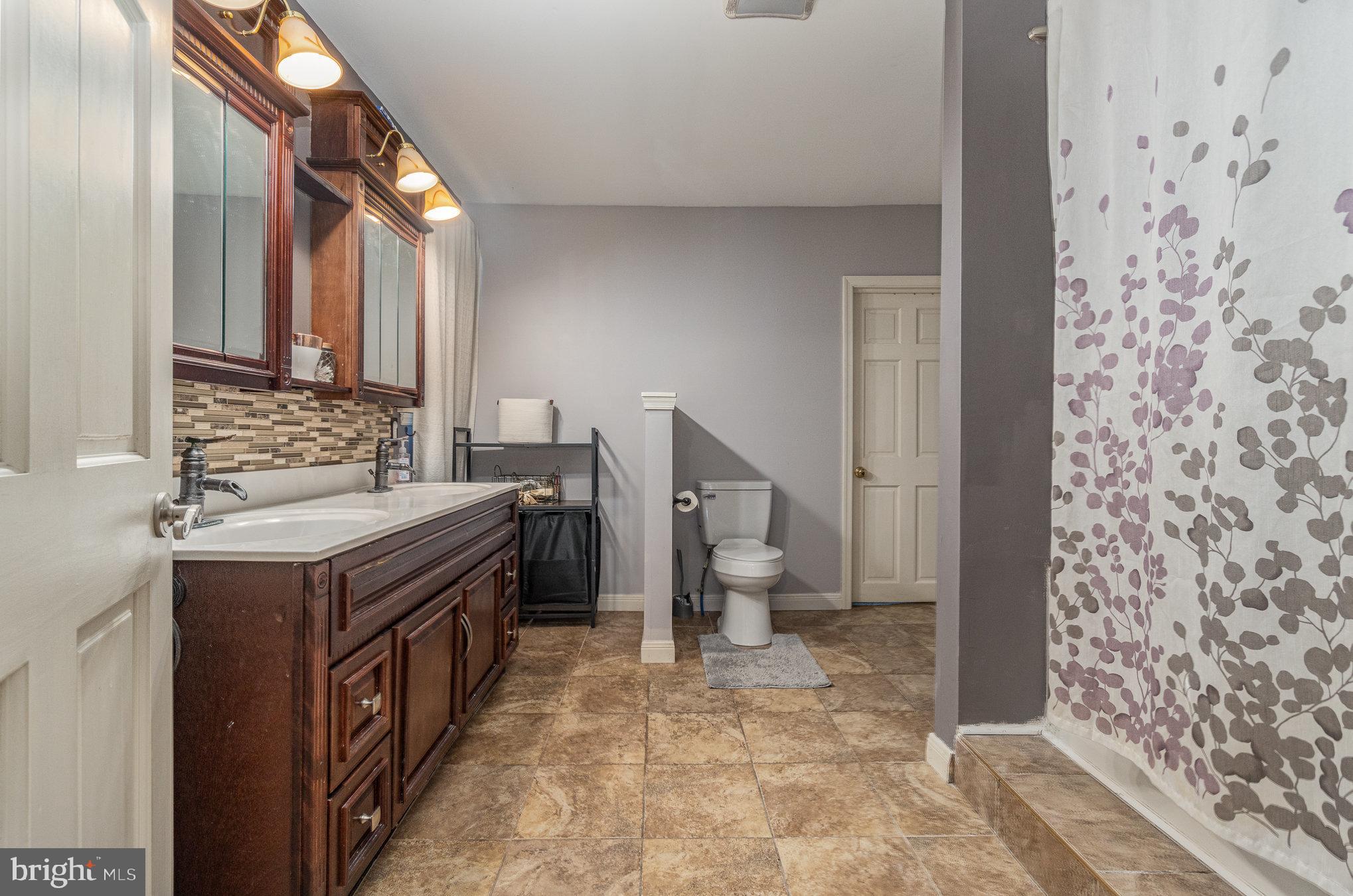 2541 Walnut Street Harrisburg, PA 17103 - Photo 24 of 31
