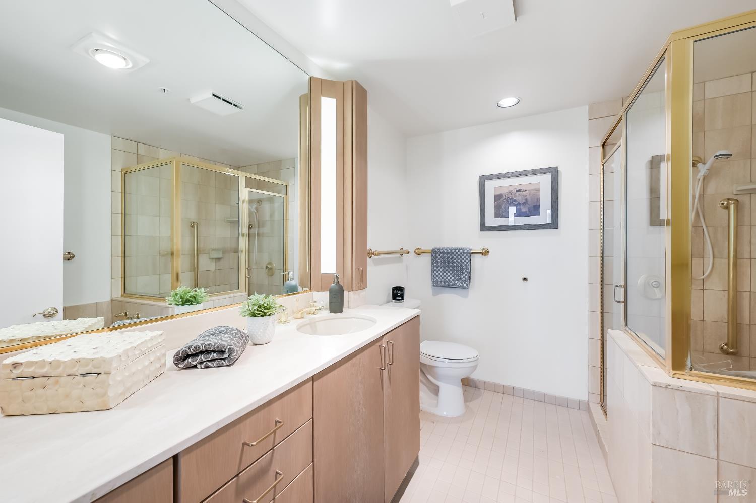 200 Deer Valley Road, Unit 2G San Rafael, CA 94903 - Photo 8 of 12