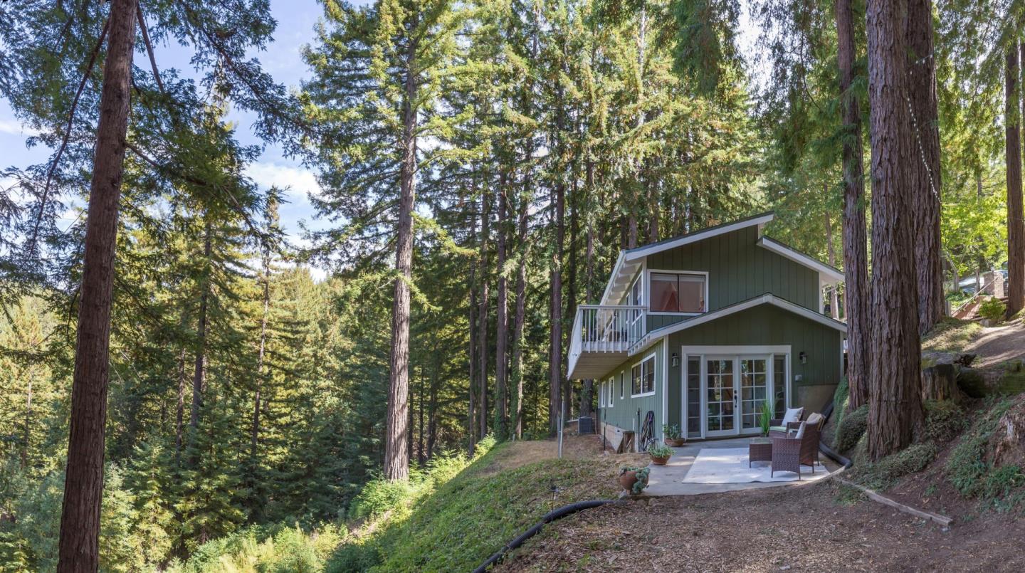 17101 Debbie Road Los Gatos, CA 95033 - Photo 19 of 20 Gallery Image 19