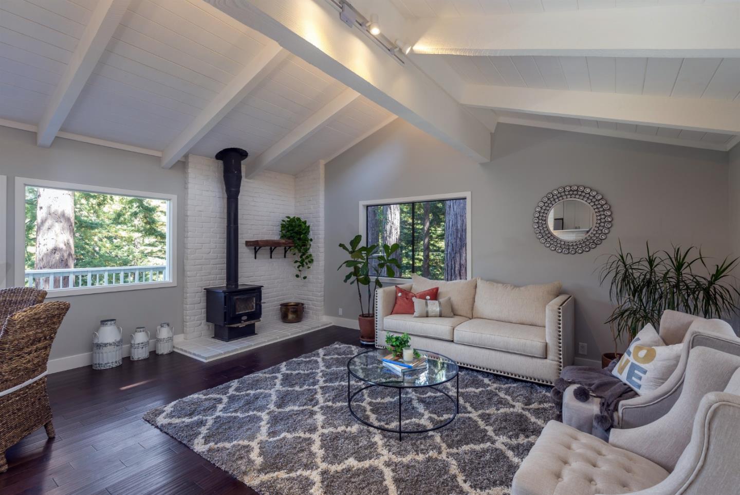 17101 Debbie Road Los Gatos, CA 95033 - Photo 3 of 20 Gallery Image 3