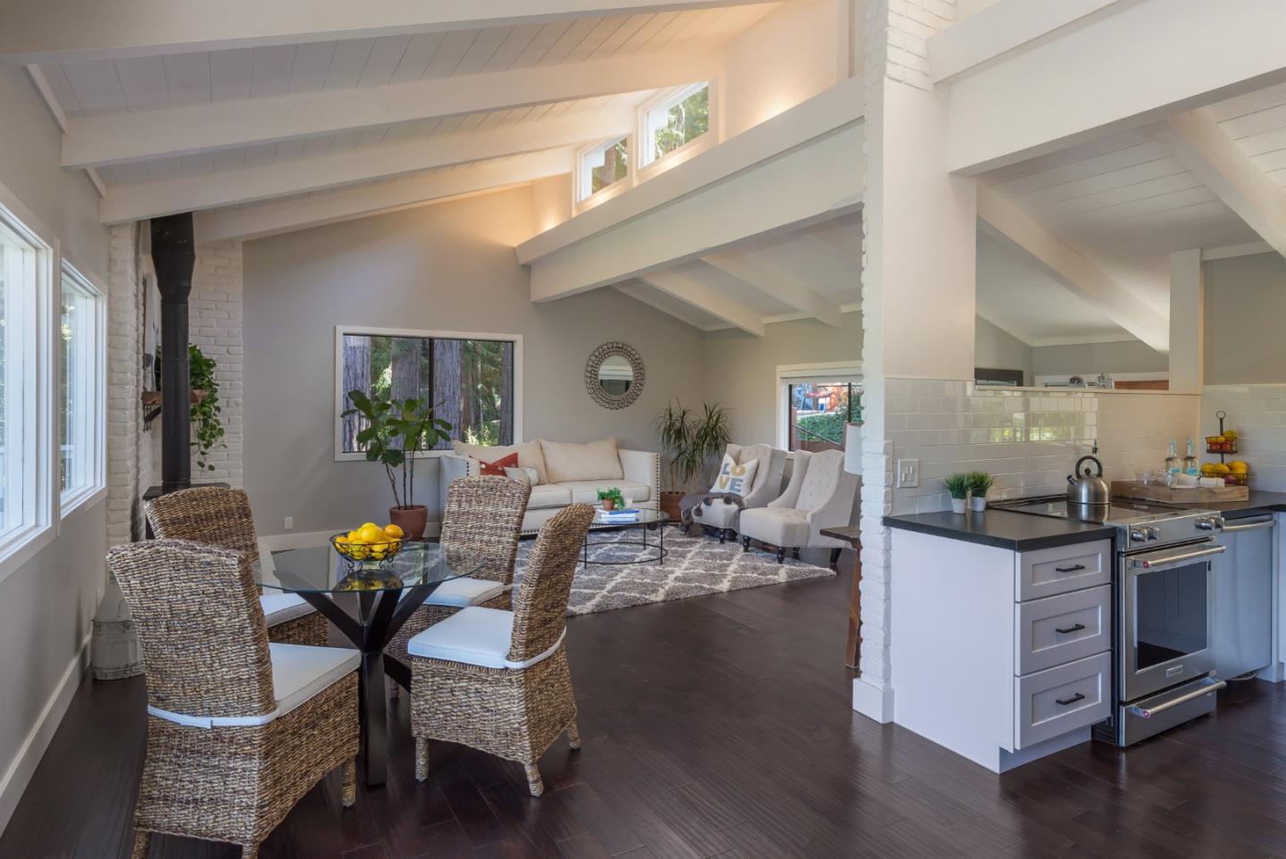 17101 Debbie Road Los Gatos, CA 95033 - Photo 5 of 20 Gallery Image 5