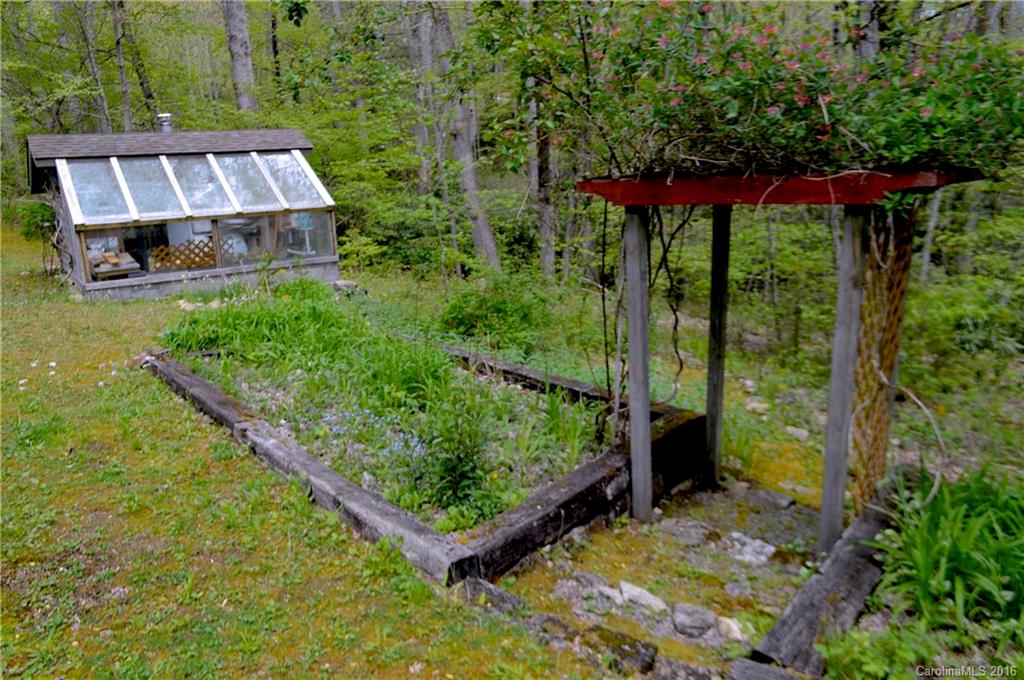 82 Moss Rock Road Maggie Valley, NC 28751 - Photo 20 of 24 Gallery Image 20