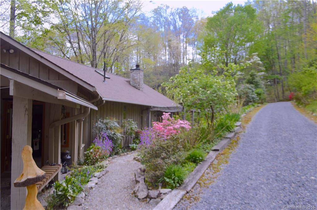 82 Moss Rock Road Maggie Valley, NC 28751 - Photo 22 of 24 Gallery Image 22