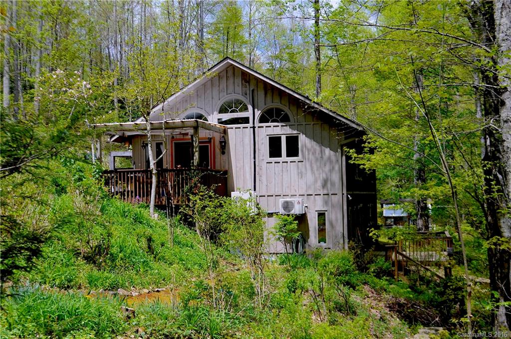 82 Moss Rock Road Maggie Valley, NC 28751 - Photo 6 of 24 Gallery Image 6