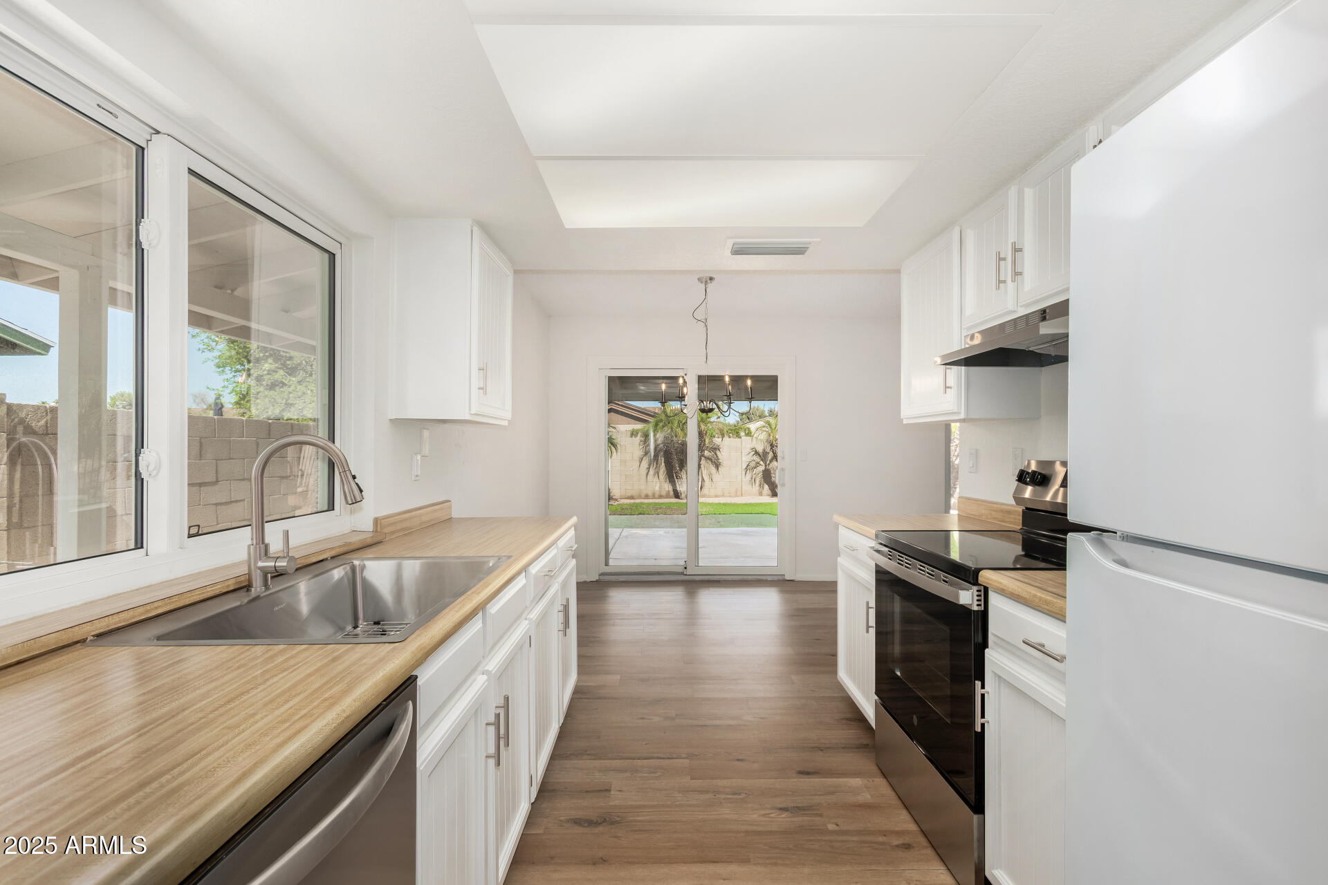 2210 North Los Altos Drive Chandler, AZ 85224 - Photo 13 of 36 16 - Los Altos