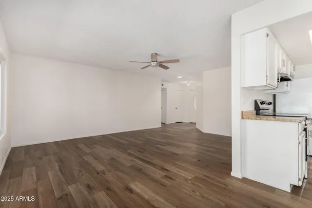 $482,900 | 2210 North Los Altos Drive, Chandler, AZ 85224