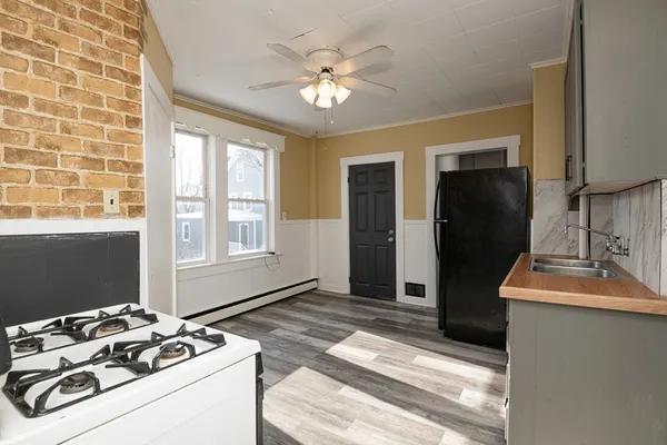 $850,000 | 34 Chase Street, Beverly, MA 01915