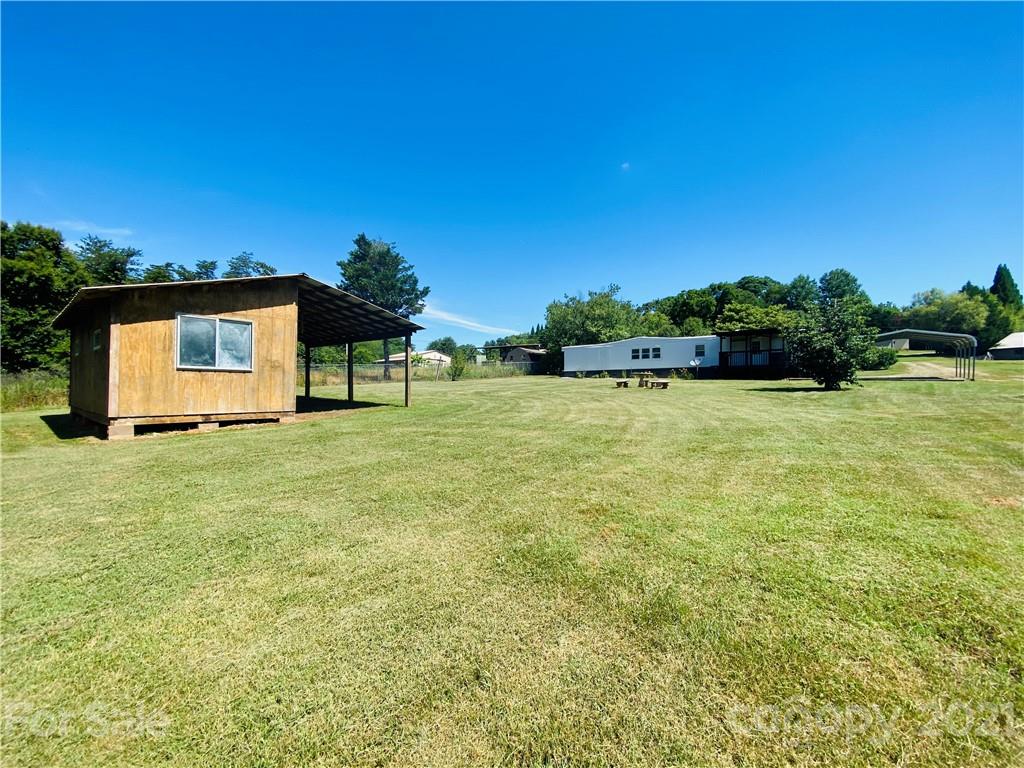 3185 Arthur Mull Road Morganton, NC 28655 - Photo 12 of 32 Gallery Image 12