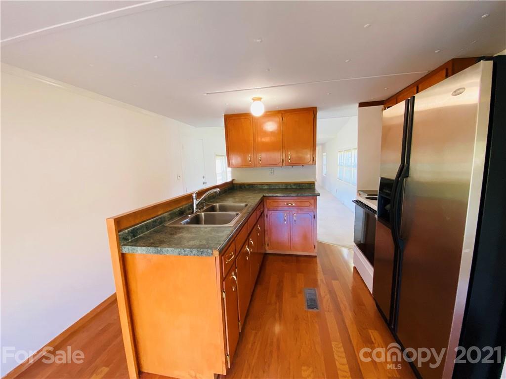 3185 Arthur Mull Road Morganton, NC 28655 - Photo 16 of 32 Gallery Image 16