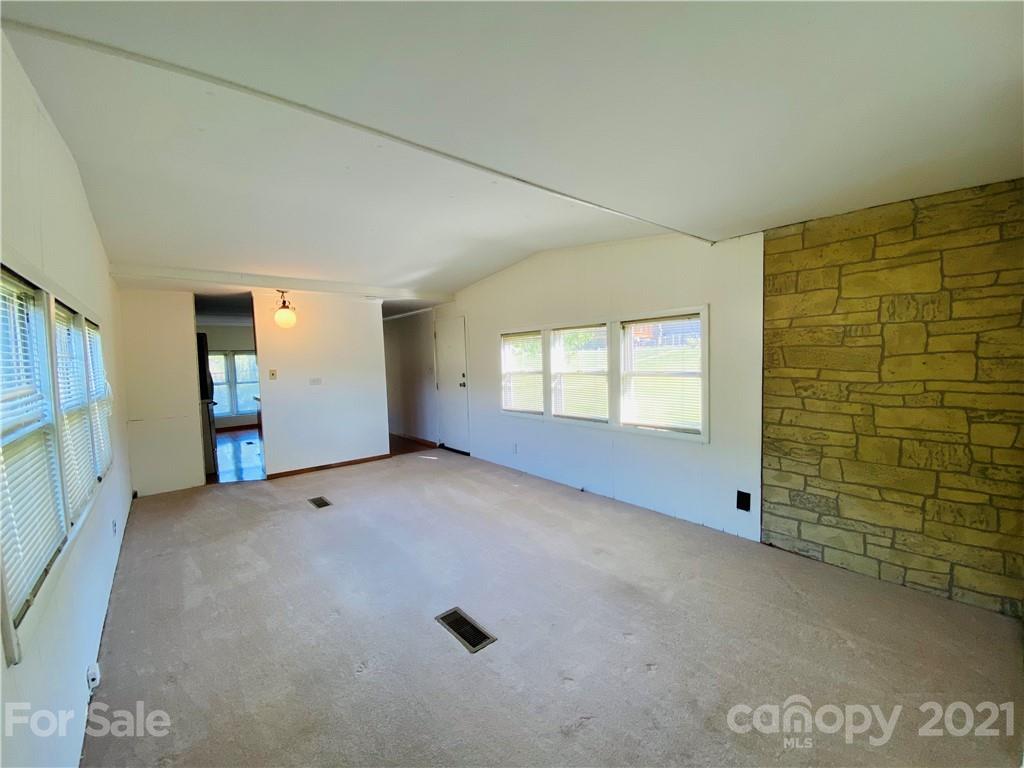 3185 Arthur Mull Road Morganton, NC 28655 - Photo 19 of 32 Gallery Image 19