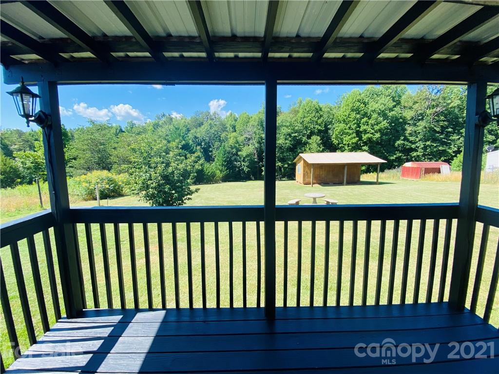 3185 Arthur Mull Road Morganton, NC 28655 - Photo 7 of 32 Gallery Image 7
