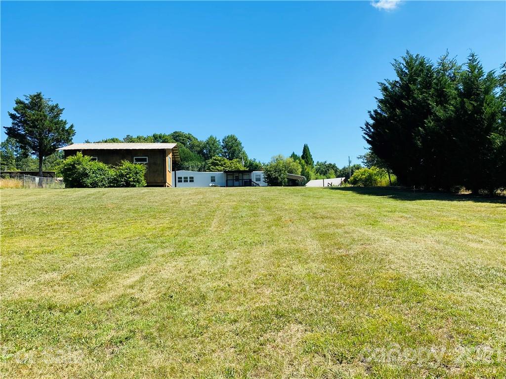 3185 Arthur Mull Road Morganton, NC 28655 - Photo 10 of 32 Gallery Image 10